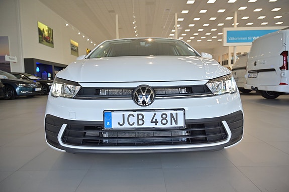 Volkswagen Polo 3 of 24