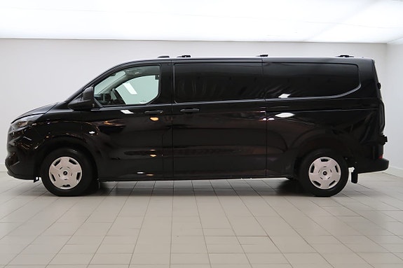Ford Transit Custom 2 of 12