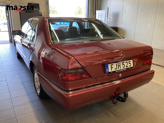 Mercedes-Benz S300 4 of 20