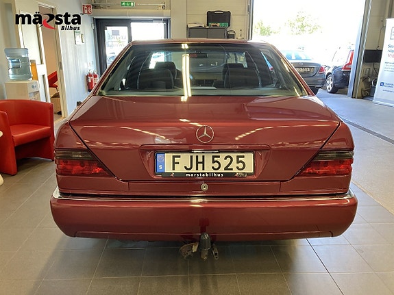 Mercedes-Benz S300 7 of 20