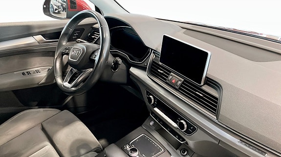 Audi Q5 4 of 9