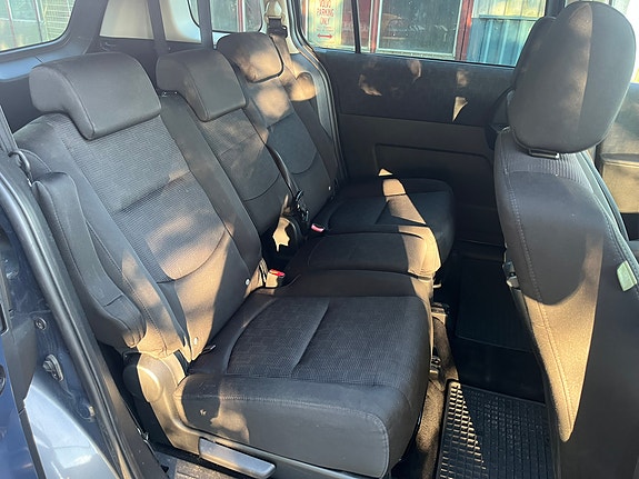 Mazda 5 5 of 15