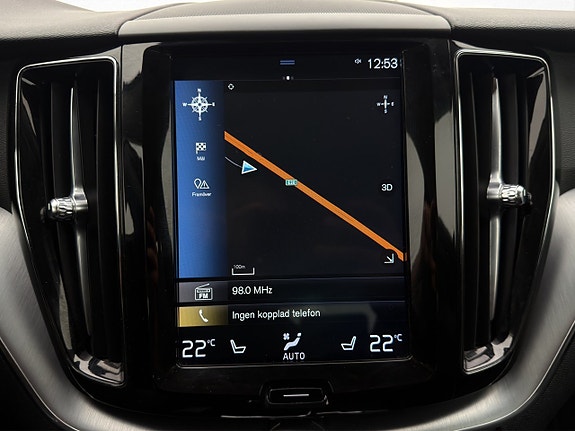 Volvo XC60 20 of 30