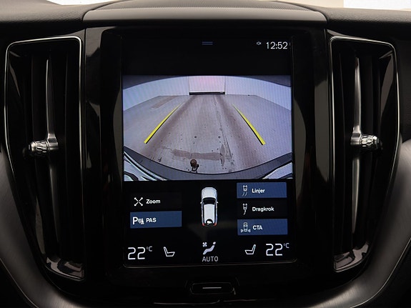 Volvo XC60 18 of 30