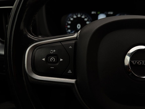 Volvo XC60 26 of 30
