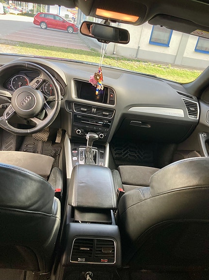 Audi Q5 12 of 13