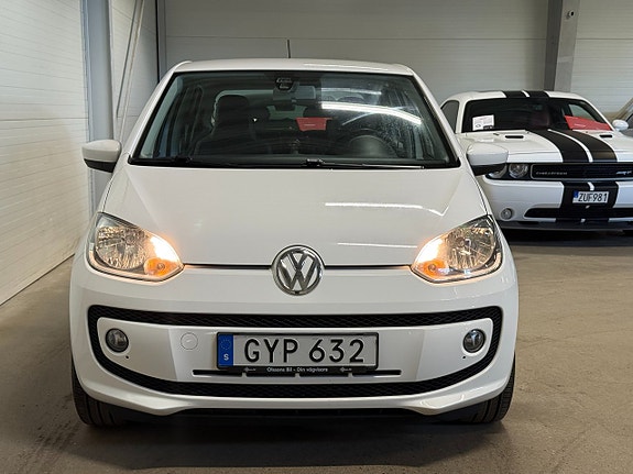 Volkswagen UP! 10 of 15