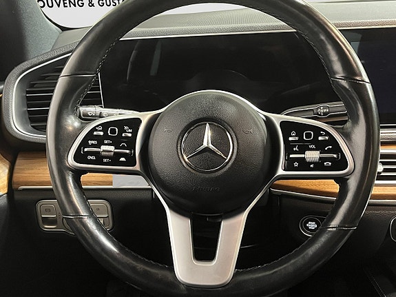 Mercedes-Benz GLE350 de 13 of 19
