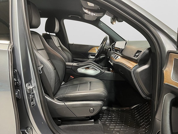 Mercedes-Benz GLE350 de 9 of 19