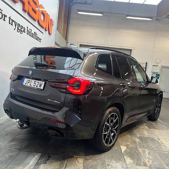 BMW X3 4 of 13