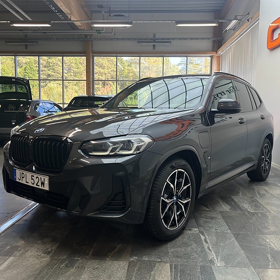 BMW X3 5 of 13