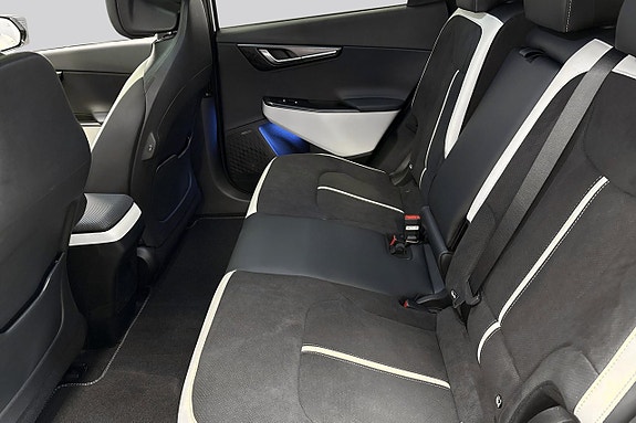Kia EV6 23 of 25