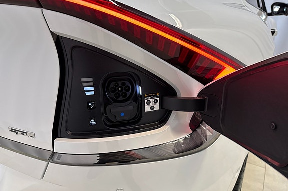 Kia EV6 9 of 25