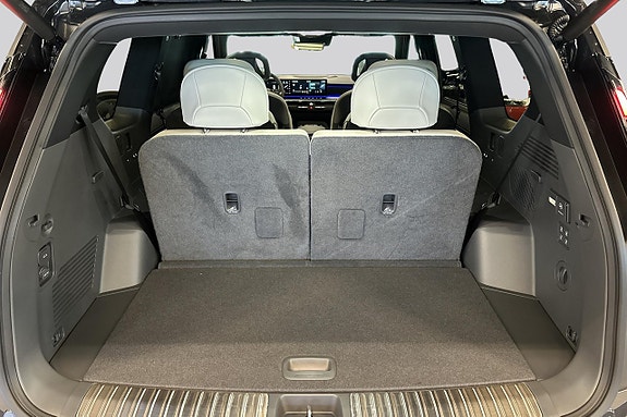Kia EV9 13 of 27