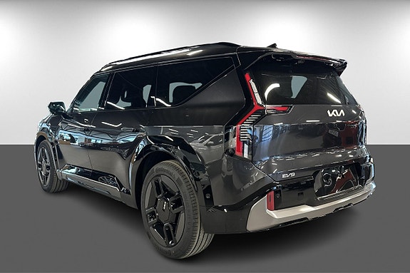 Kia EV9 7 of 27