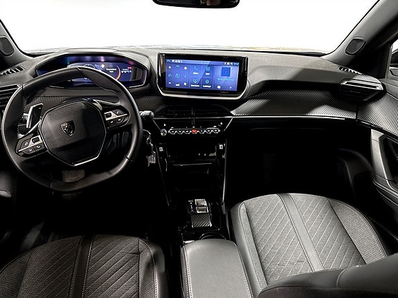Peugeot 2008 6 of 18