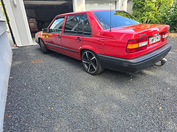 Volvo 940 2 of 5