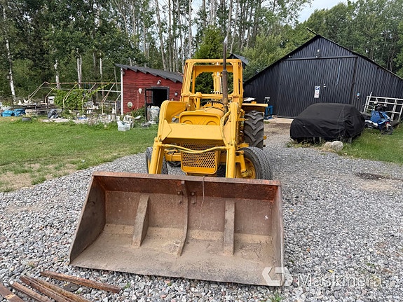 Traktor Massey ferguson 205 2 of 27