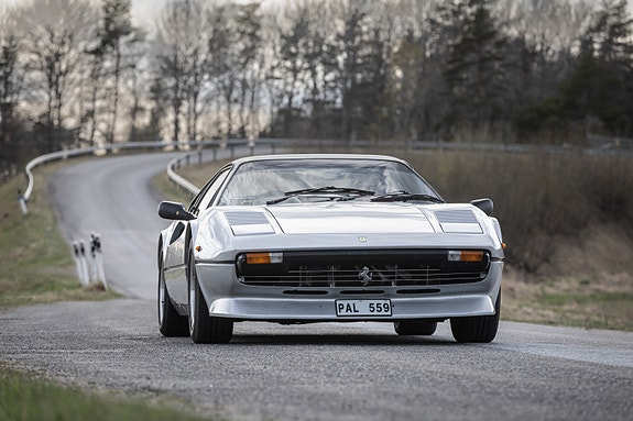 Ferrari 308 4 of 12