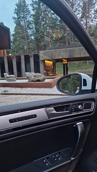 Volkswagen Touareg 8 of 8