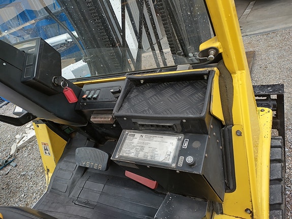 Hyster H3.20XML 4 of 5