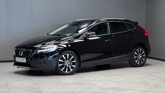 Volvo V40 Cross Country 18 of 22