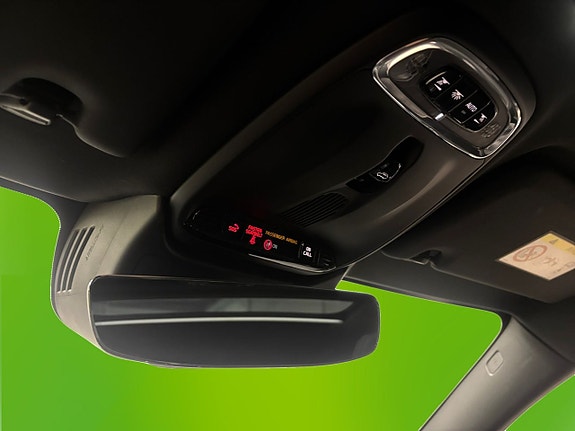 Volvo S60 9 of 26