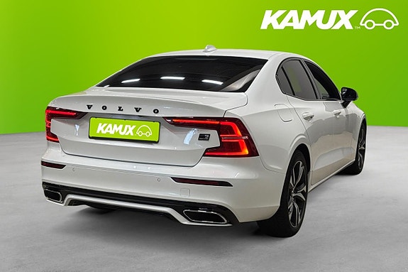 Volvo S60 4 of 26