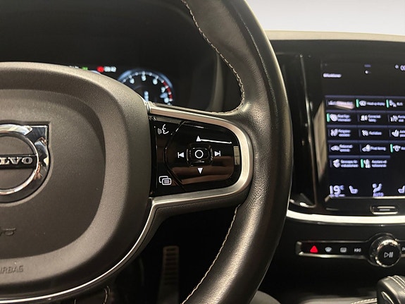 Volvo S60 19 of 26