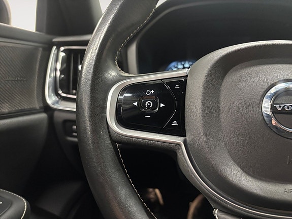 Volvo S60 18 of 26
