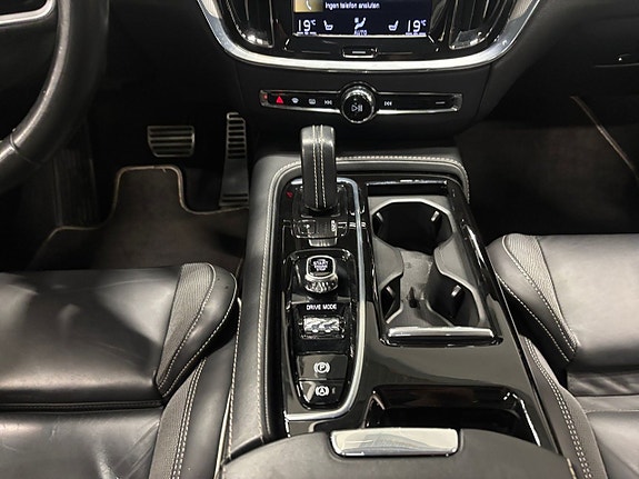 Volvo S60 12 of 26