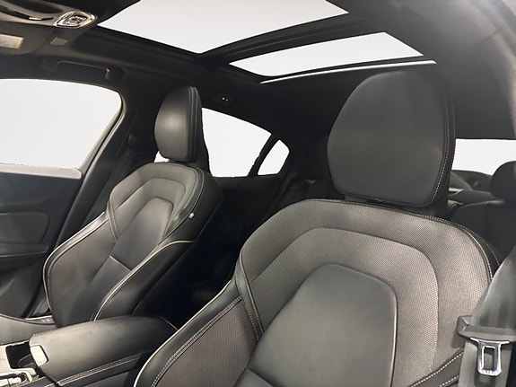 Volvo S60 22 of 26