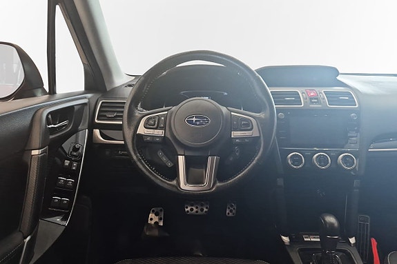 Subaru Forester 9 of 10