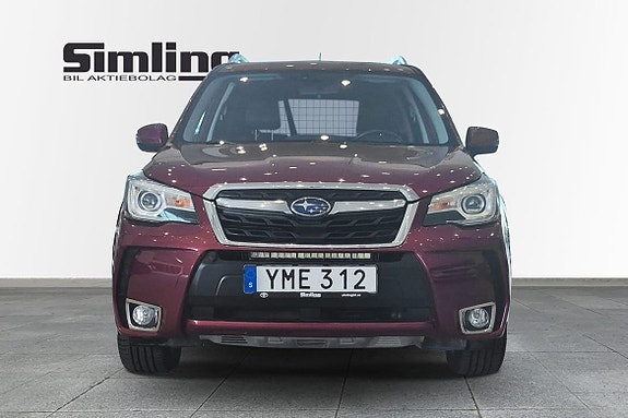 Subaru Forester 5 of 10