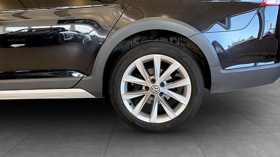 Volkswagen Golf I 6 of 16