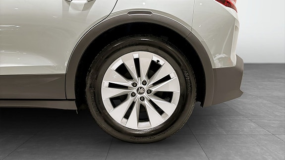 Skoda Elroq 11 of 12