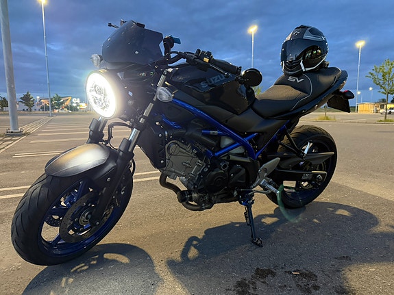 Suzuki SV650 12 of 13