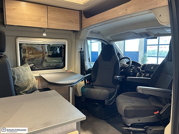 Dethleffs Globetrail 600 DS - Active / Master Class CV 6 of 16