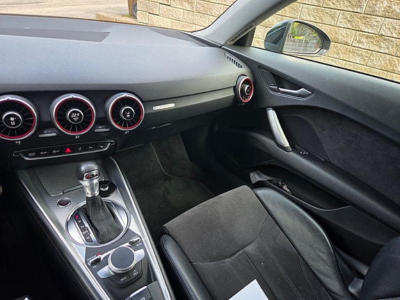 Audi TT 10 of 13
