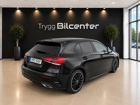 Mercedes-Benz A250 5 of 30