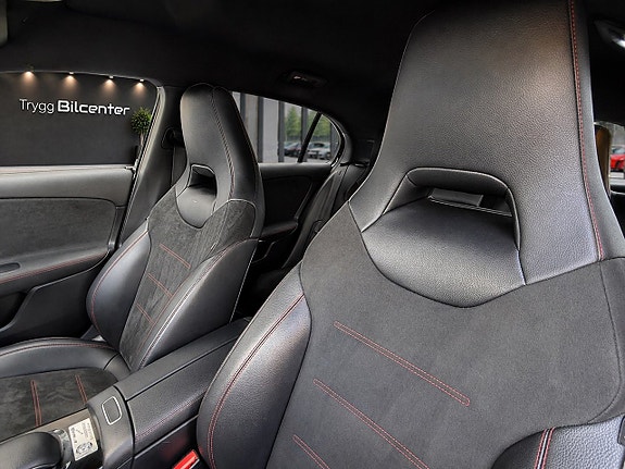 Mercedes-Benz A250 29 of 30