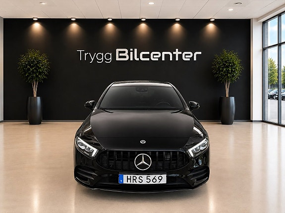 Mercedes-Benz A250 8 of 30
