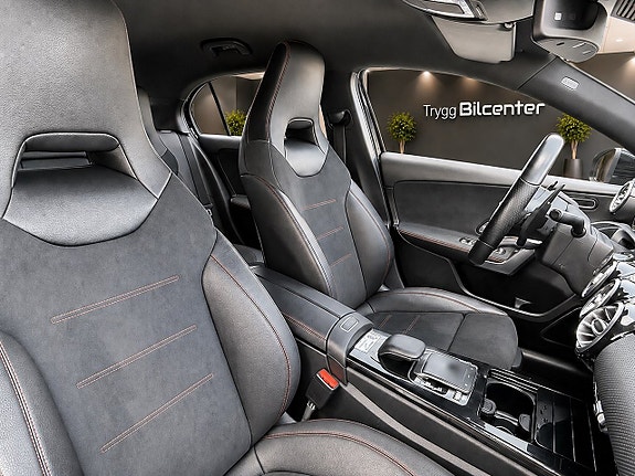 Mercedes-Benz A250 25 of 30