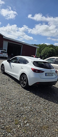Mazda 3 4 of 11