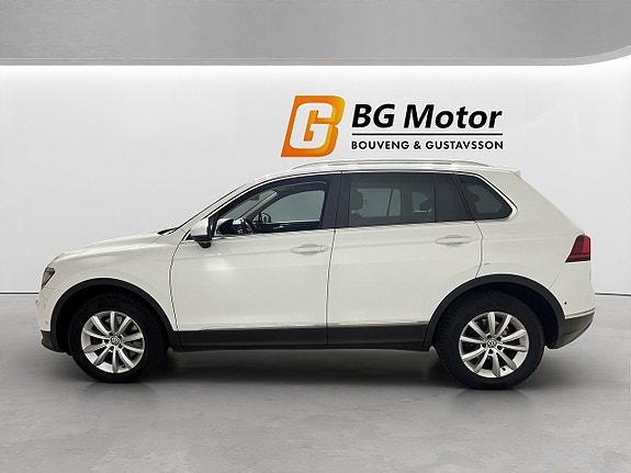 Volkswagen Tiguan 7 of 17
