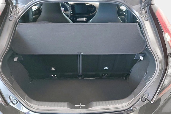 Toyota Aygo X 10 of 10