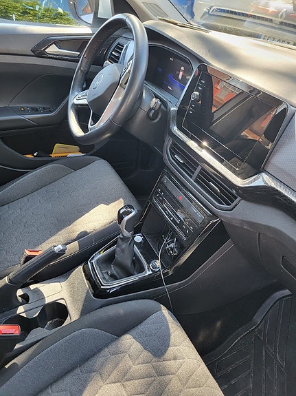 Volkswagen T-Cross 5 of 6