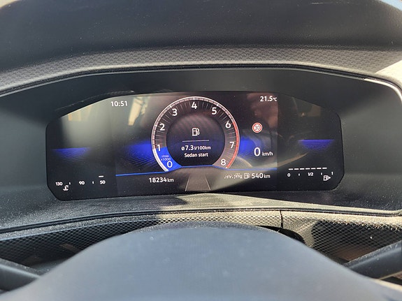 Volkswagen T-Cross 4 of 6