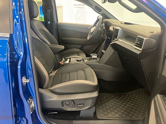Volkswagen Amarok 15 of 15