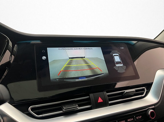 Kia e-Niro 17 of 30